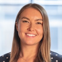 Kirsten Kennedy, Pe