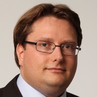 Dr. Kristian Beckers