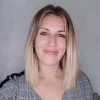 Elena Carmona Muñoz