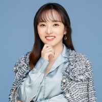 Iris Qi