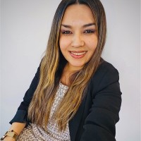 Nadia Valladares G.