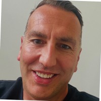 Darren Lynch