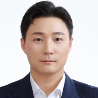 RYAN HAKSU SHIN
