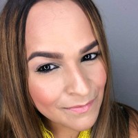 Nicole Oliver