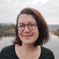 Anne Dam