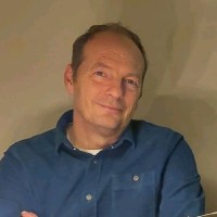 Dr. R.J. (Jos) Stöver