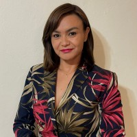 María Elena D.