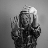 Janine Hacker