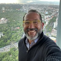 César E. Medina Valdés