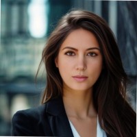 Nina S.