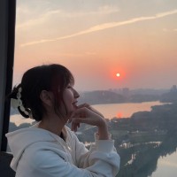 Anny Qiu