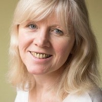 Ulrike Lesch-Saverimuthu