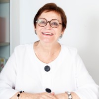 Shelley Caniglia