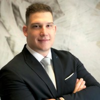Viktor Racz