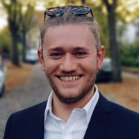 Lennart Selling