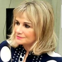 Deirdre McCarthy-Betzold