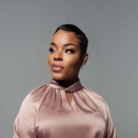 Earth-Shameenah Holman