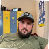 Russell Farnesi