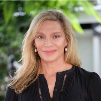 Suzanne House