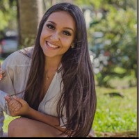 Ana Clara Mesquita Becker