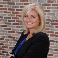 Julie Smith