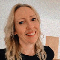 Rhian Morris