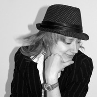 Анна Хаустова
