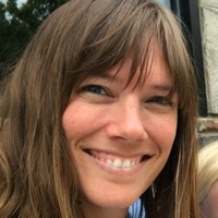 Lindsey Laprees