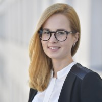 Dr. Julia Barshadska