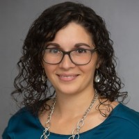 Laura Toro, Mba