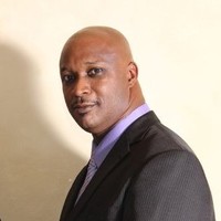 Orlando Newton