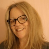 LAURA NIEMI