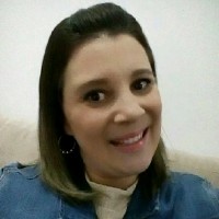 Yvelizze Mello