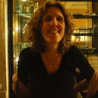 caroline dekker