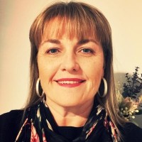 Tracey Nelson