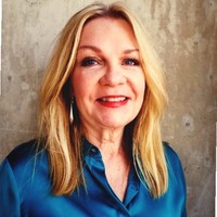 Linda Yancey, Rn