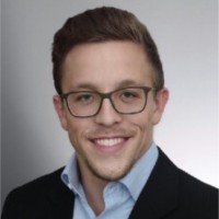 Dr. Med. Patrick Pelz