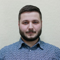 Денис Глушков