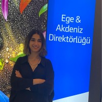 İpek Özer