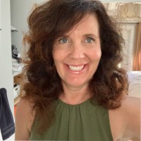Debbie Stiller