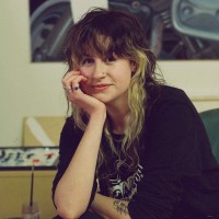 Laura MacNeil