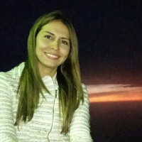 Luz M Páez