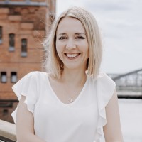 Dr. Yana Fehse