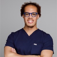 André S.