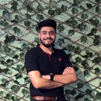 Mayur Pande