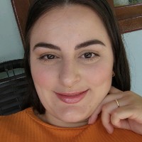 Adriane Belz França