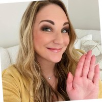 Debbie Bee