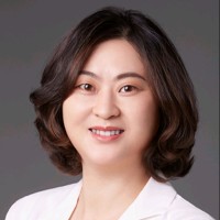 Lucy Huang