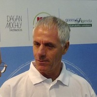 uzi zaharoni