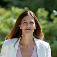 Eszter Losonci-Varnai